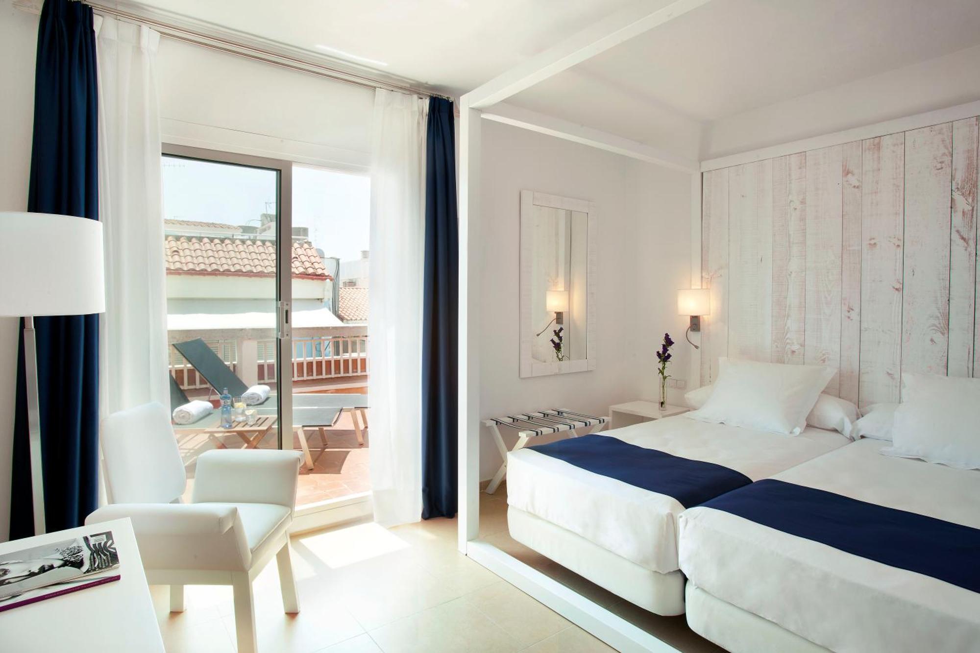 Double Room Terrace,1557532504:JPEG
