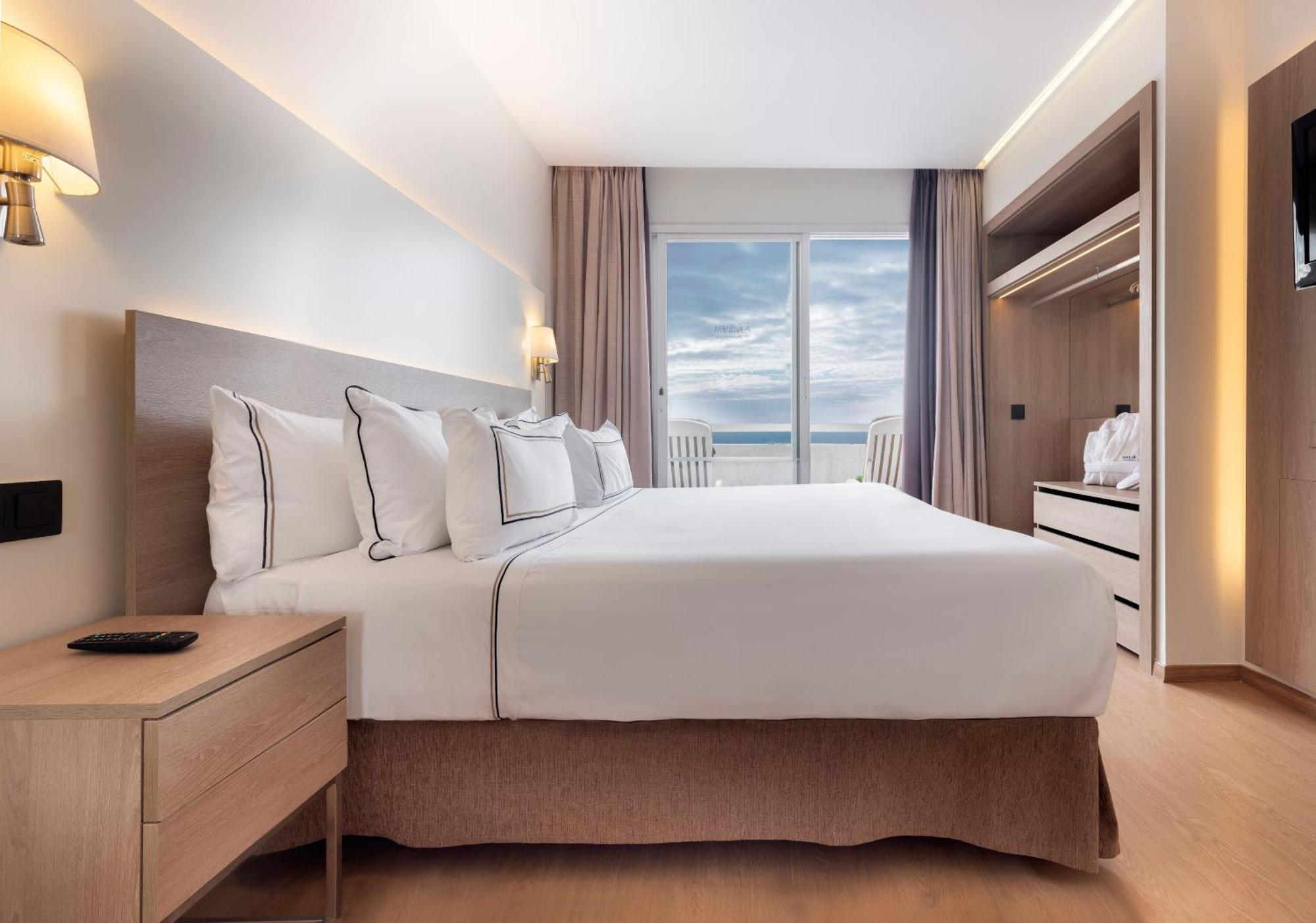 Junior Suite,1774427028:JPEG