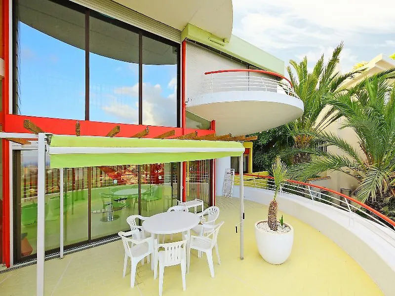 Hotel Urb Vallpineda Avda. Miquel Utrillo 99-1
